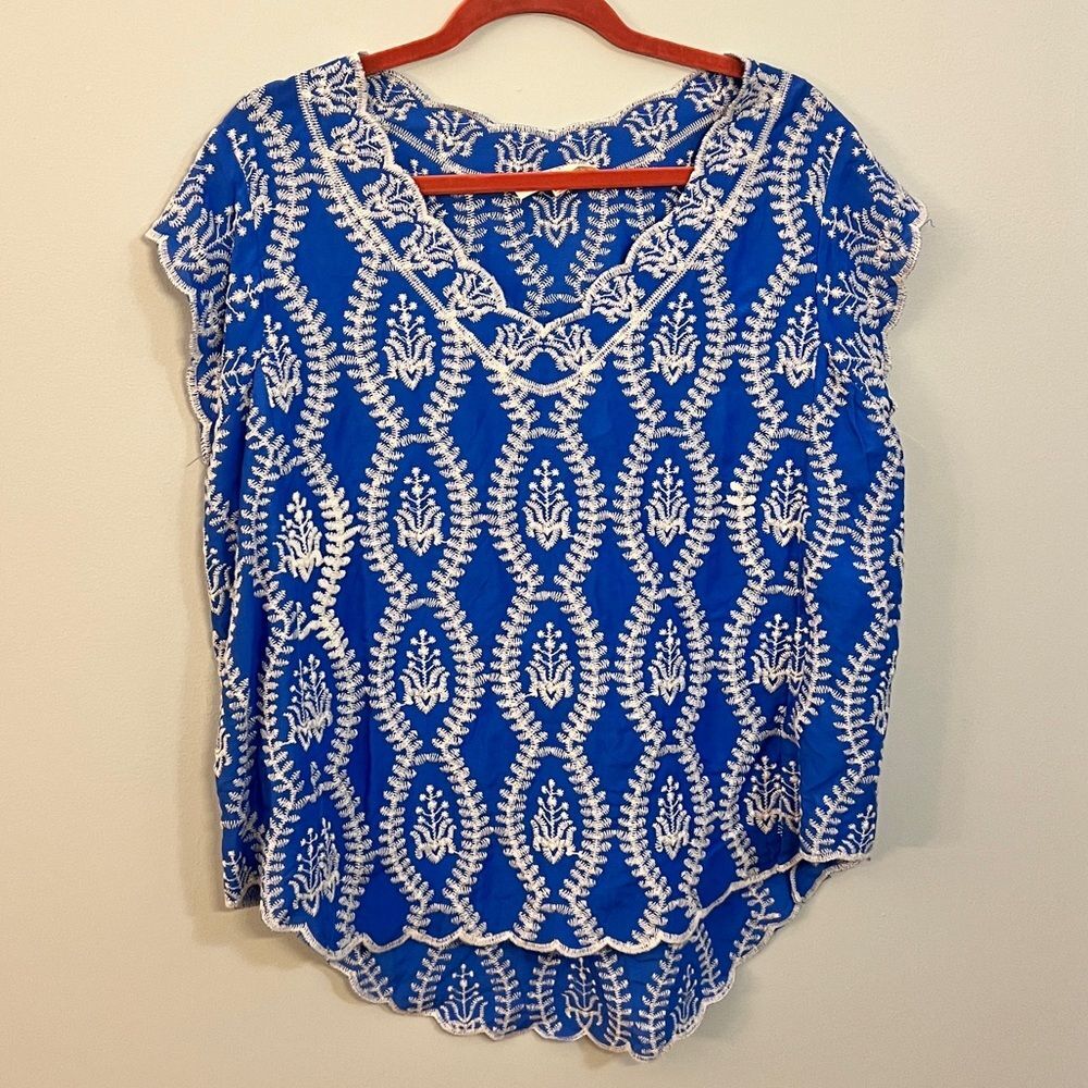 Solitaire Royal Blue and White Blouse